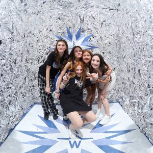 Group photo in Crinkle Wall photo booth rental