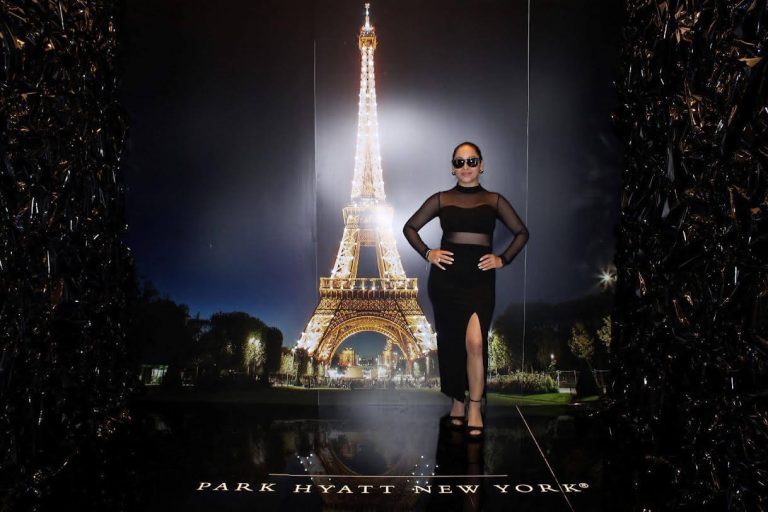 park-hyatt-new-york-eiffel-tower-photo-experience (1)