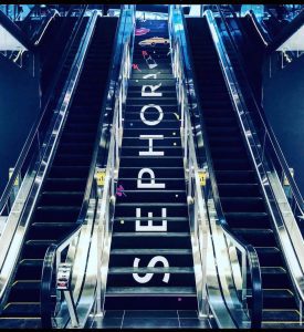 sephora-branded-escalator-wrap-retail-activation (1)